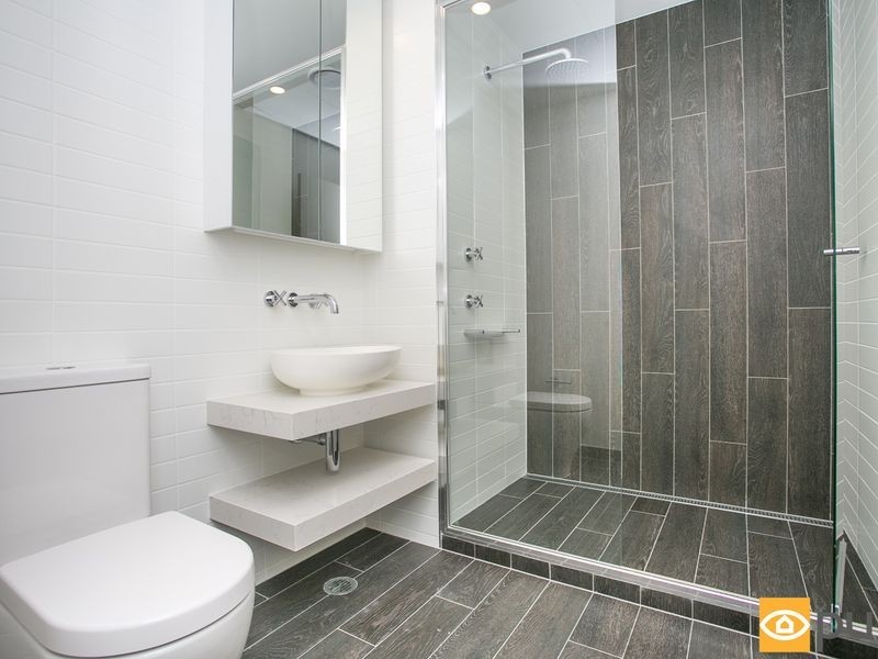 502/8 Tassels Place, Innaloo WA 6018