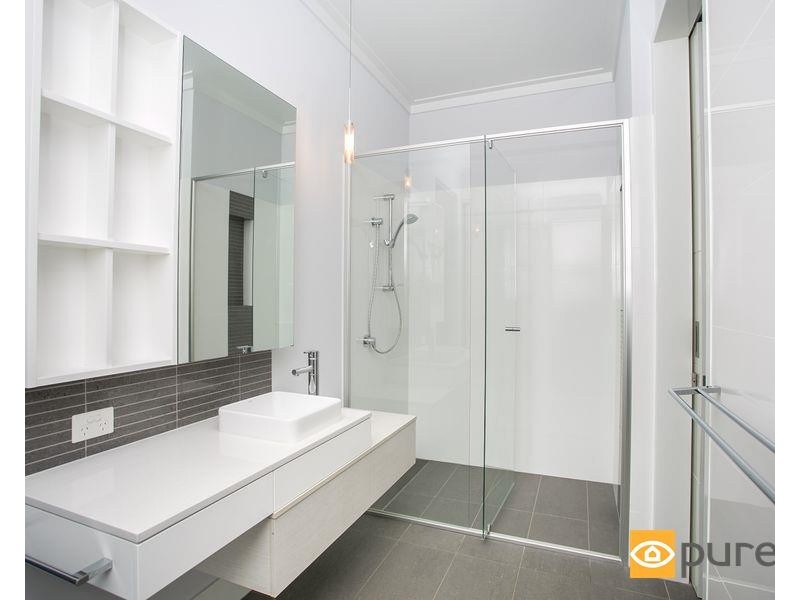 32 Portland Street, Nedlands WA 6009