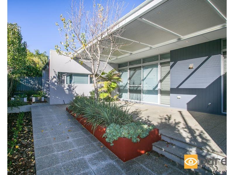 32 Portland Street, Nedlands WA 6009