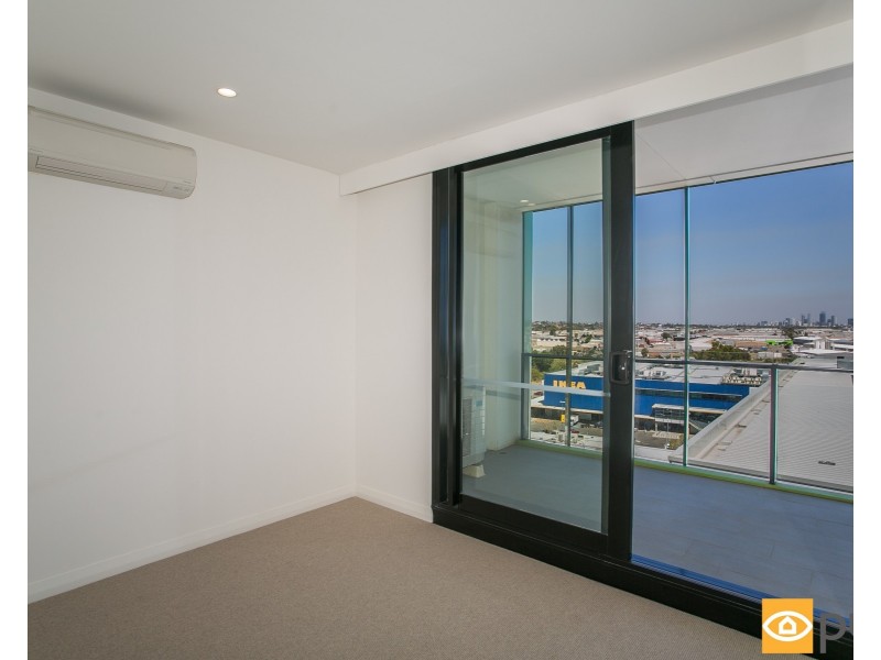903/8 Tassels Place, Innaloo WA 6018