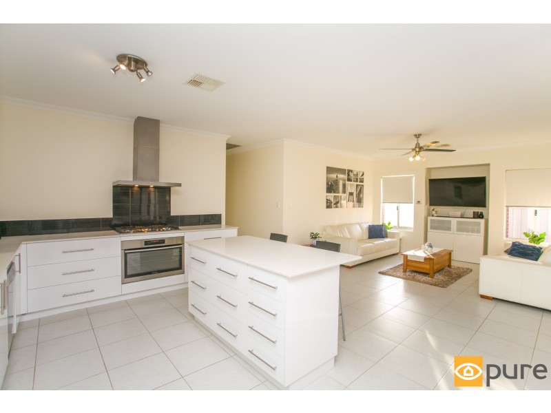 9 Henn Terrace, South Guildford WA 6055