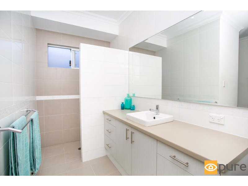 9 Henn Terrace, South Guildford WA 6055