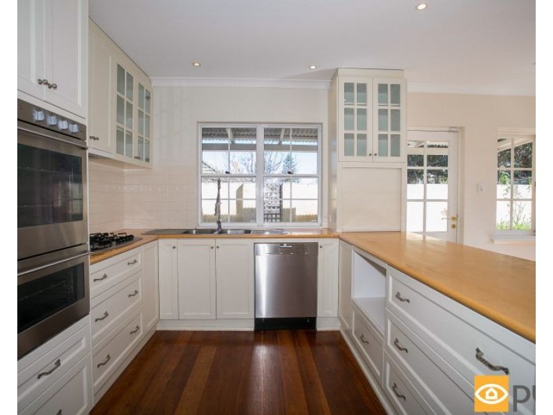 109 Shenton Road, Swanbourne WA 6010
