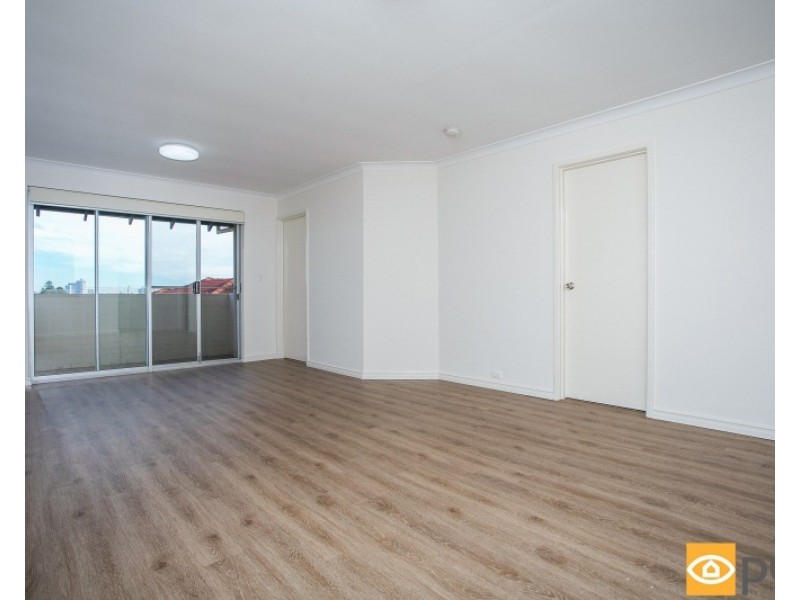 W22/107 Washington Street, Victoria Park WA 6100