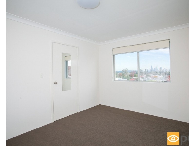 W22/107 Washington Street, Victoria Park WA 6100