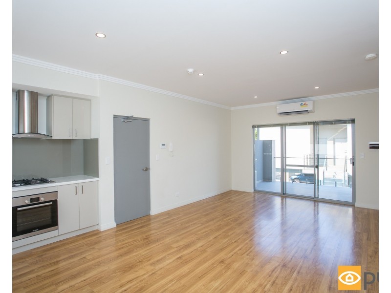 6/114 Surrey Road, Rivervale WA 6103