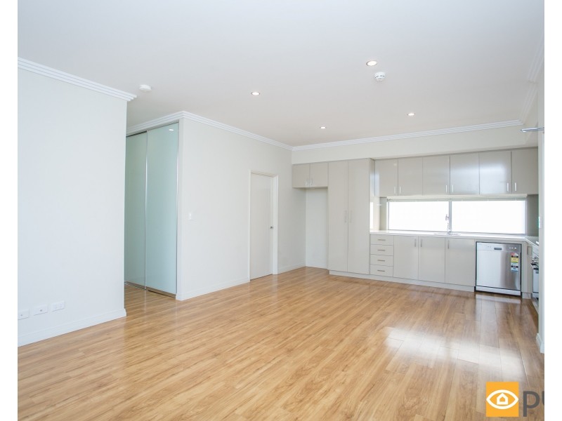 6/114 Surrey Road, Rivervale WA 6103