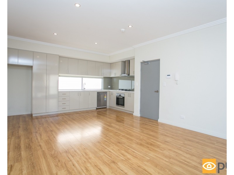 6/114 Surrey Road, Rivervale WA 6103
