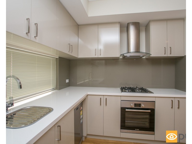6/114 Surrey Road, Rivervale WA 6103