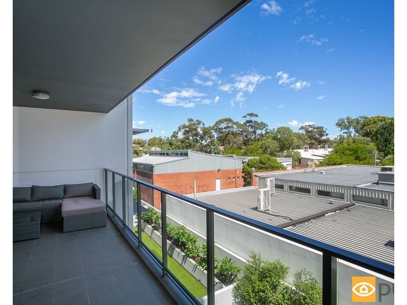 80/172 Railway Parade, West Leederville WA 6007