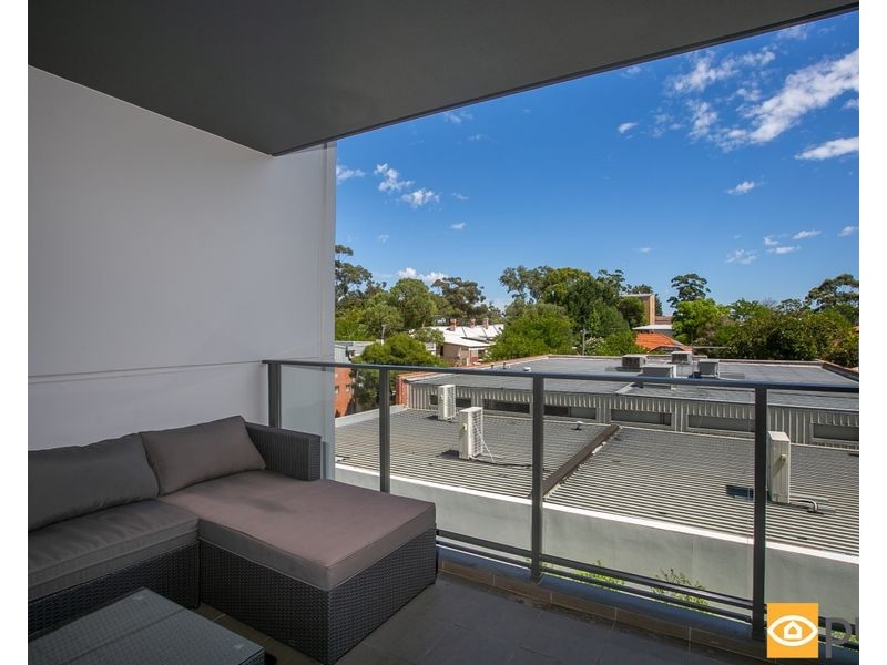 80/172 Railway Parade, West Leederville WA 6007