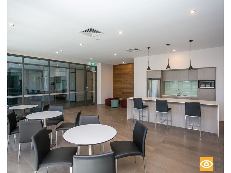 80/172 Railway Parade, West Leederville WA 6007