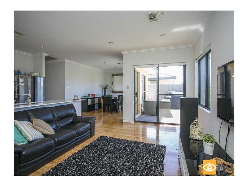 2 Tuart Street, Yokine WA 6060