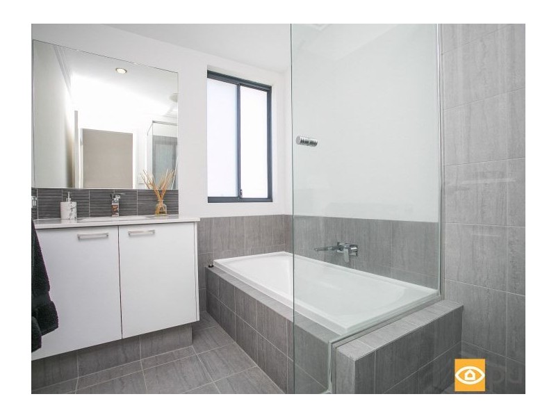 2 Tuart Street, Yokine WA 6060