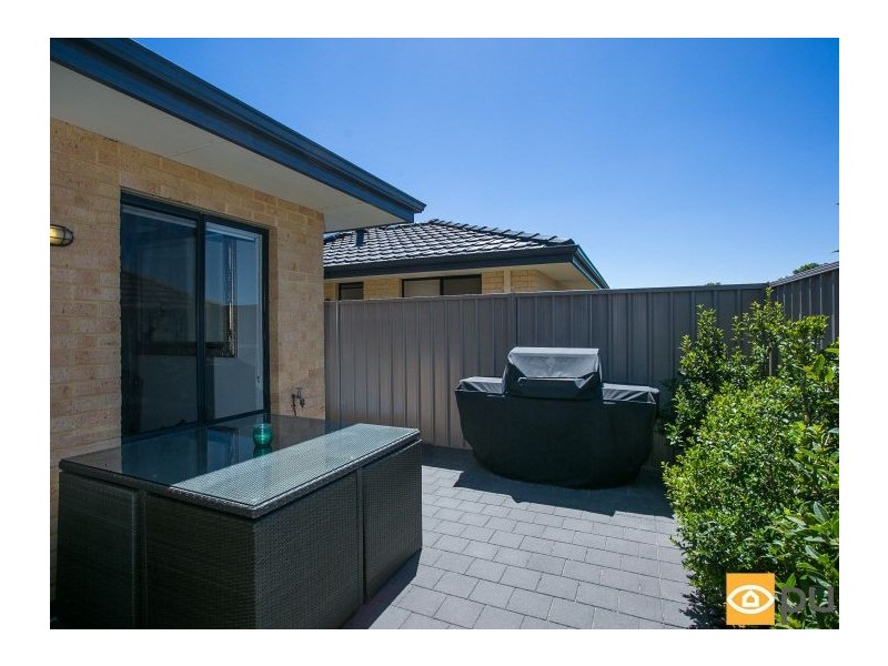 2 Tuart Street, Yokine WA 6060