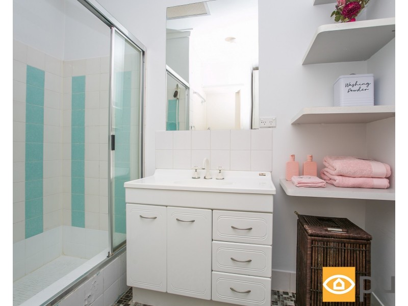 10/12 Murray Avenue, Mosman Park WA 6012