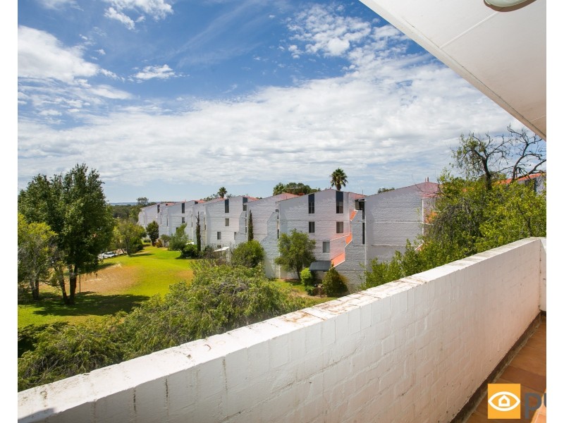 79/12 Wall Street, Maylands WA 6051