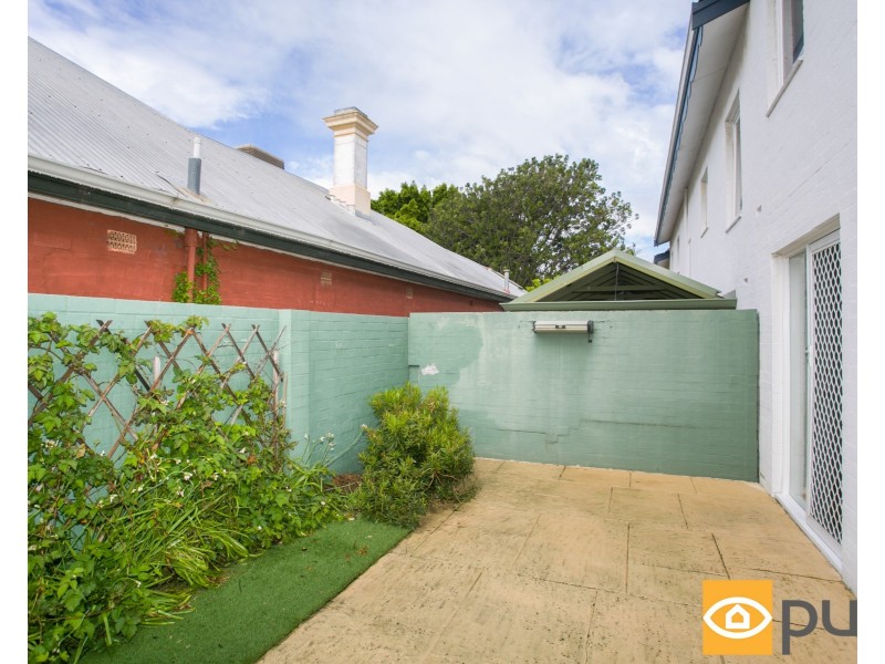 2/27 Osborne Road, East Fremantle WA 6158