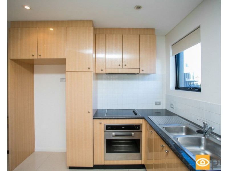 15/2 Centro Avenue, Subiaco WA 6008