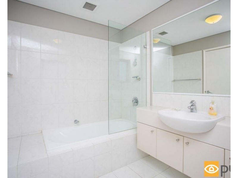 15/2 Centro Avenue, Subiaco WA 6008