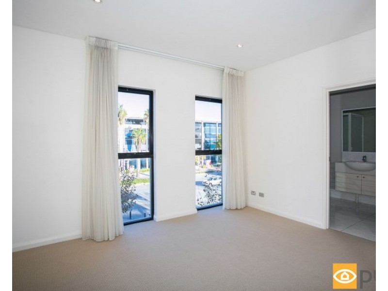 15/2 Centro Avenue, Subiaco WA 6008
