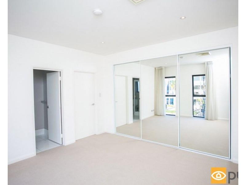15/2 Centro Avenue, Subiaco WA 6008