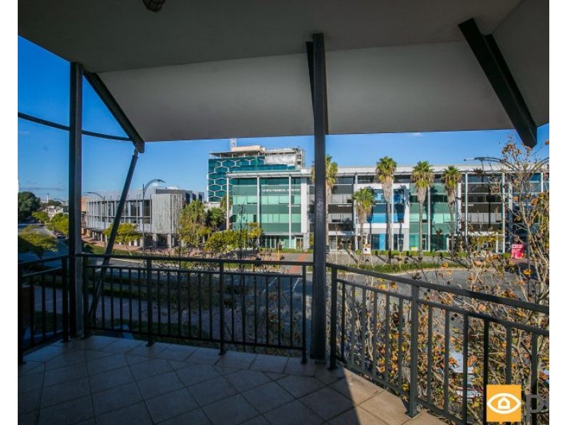 15/2 Centro Avenue, Subiaco WA 6008