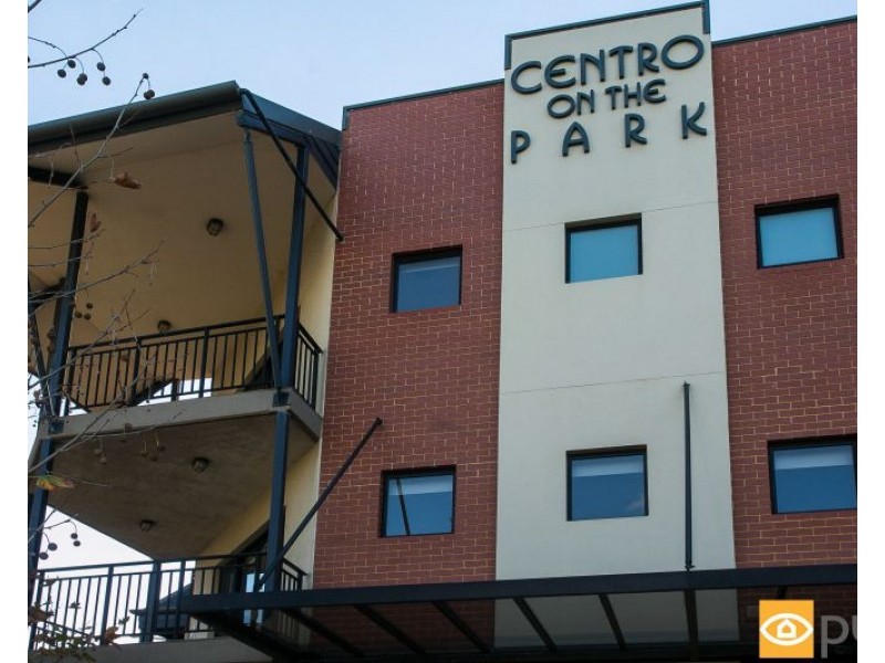 15/2 Centro Avenue, Subiaco WA 6008