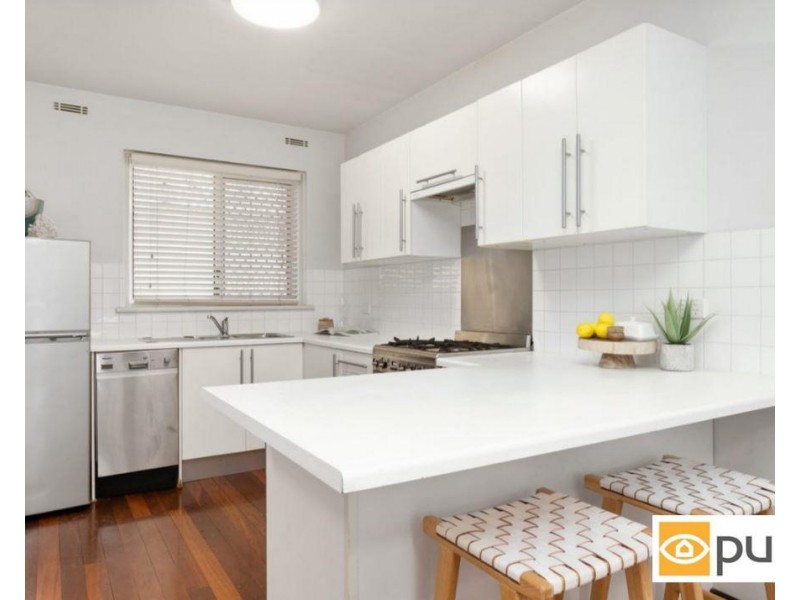 2/18 Beach Street, Cottesloe WA 6011