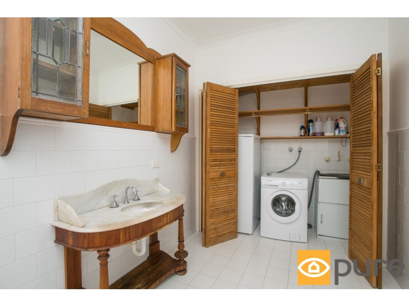 19 Hopetoun Terrace, Shenton Park WA 6008