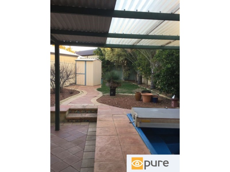 1A Lynn Street, Hilton WA 6163