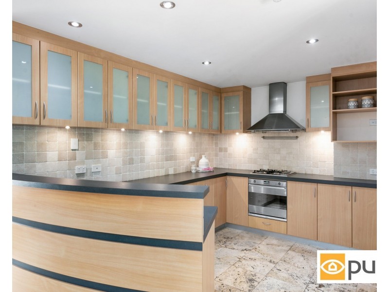 70 Coral Tree Avenue, Subiaco WA 6008