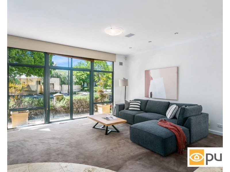 70 Coral Tree Avenue, Subiaco WA 6008