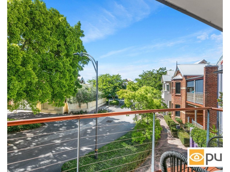 70 Coral Tree Avenue, Subiaco WA 6008