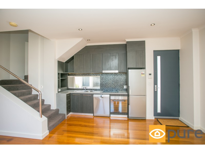 7/31 Pollard Street, Glendalough WA 6016