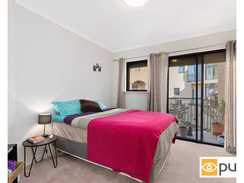 17/160 Hampden Road, Nedlands WA 6009