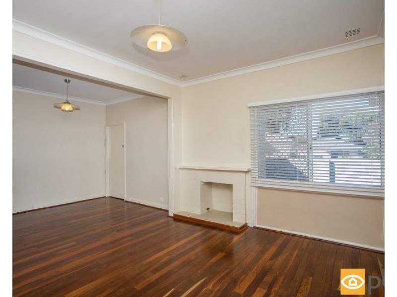 7 Grant Street, Embleton WA 6062