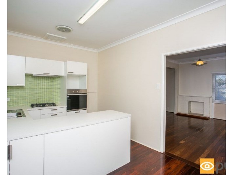 7 Grant Street, Embleton WA 6062