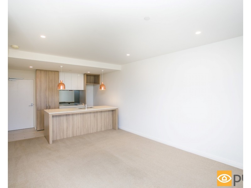 302/6 Baumea Way, Innaloo WA 6018