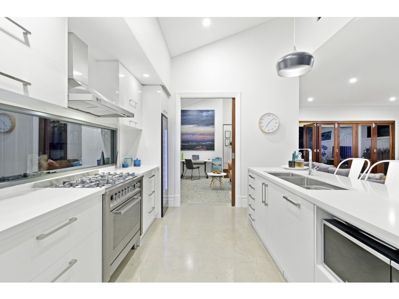 9 Commercial Road, Shenton Park WA 6008