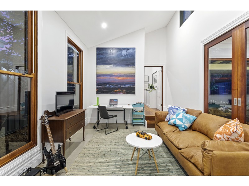 9 Commercial Road, Shenton Park WA 6008