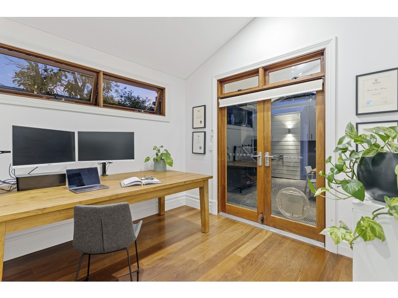 9 Commercial Road, Shenton Park WA 6008