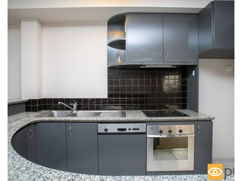 12/16 Kings Park Road, West Perth WA 6005