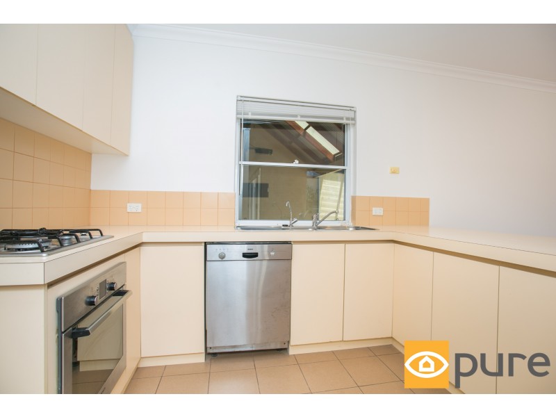 2/30 Stirling Road, Claremont WA 6010