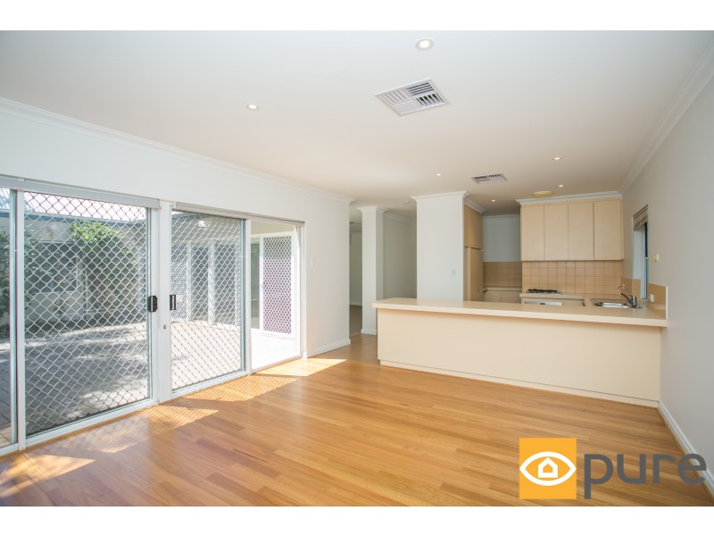 2/30 Stirling Road, Claremont WA 6010
