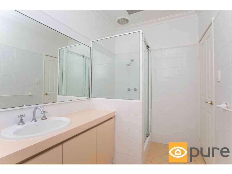 2/30 Stirling Road, Claremont WA 6010