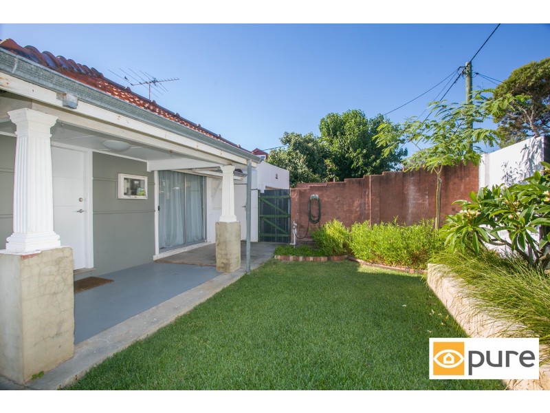 145 Solomon Street, Beaconsfield WA 6162