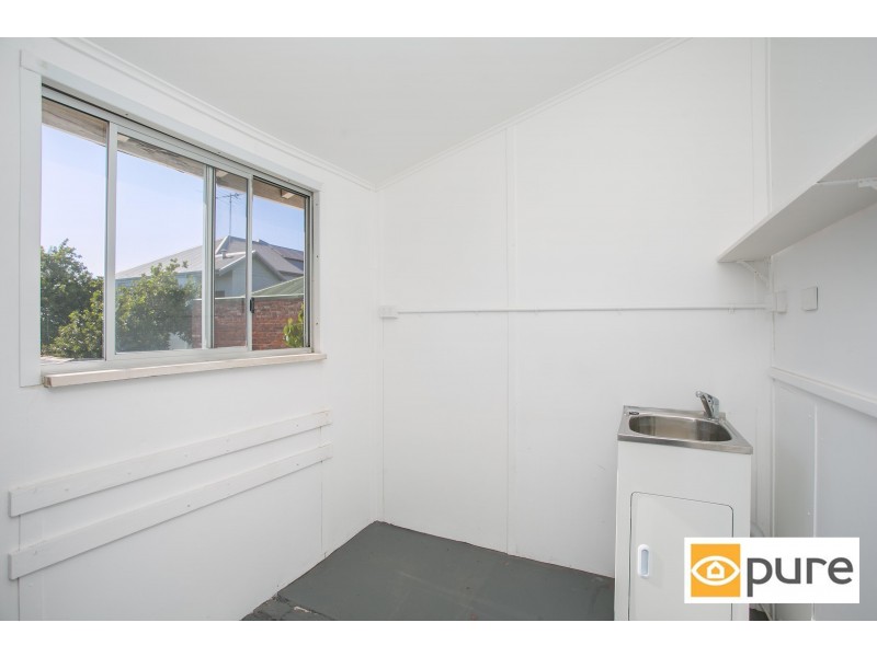 145 Solomon Street, Beaconsfield WA 6162