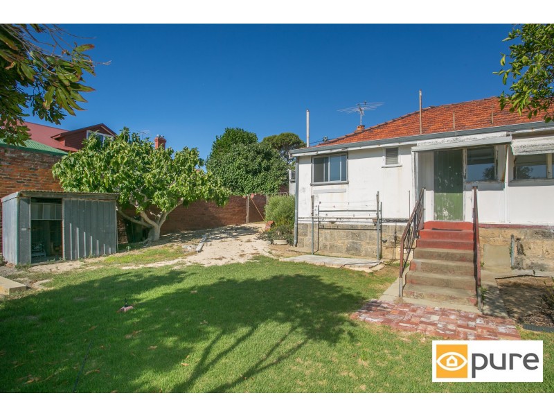 145 Solomon Street, Beaconsfield WA 6162