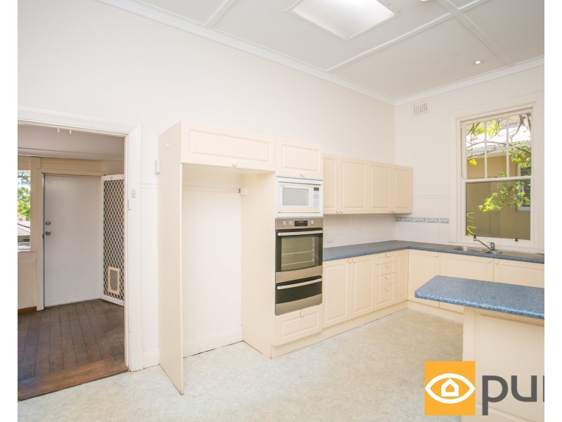 13 Dalkeith Road, Nedlands WA 6009